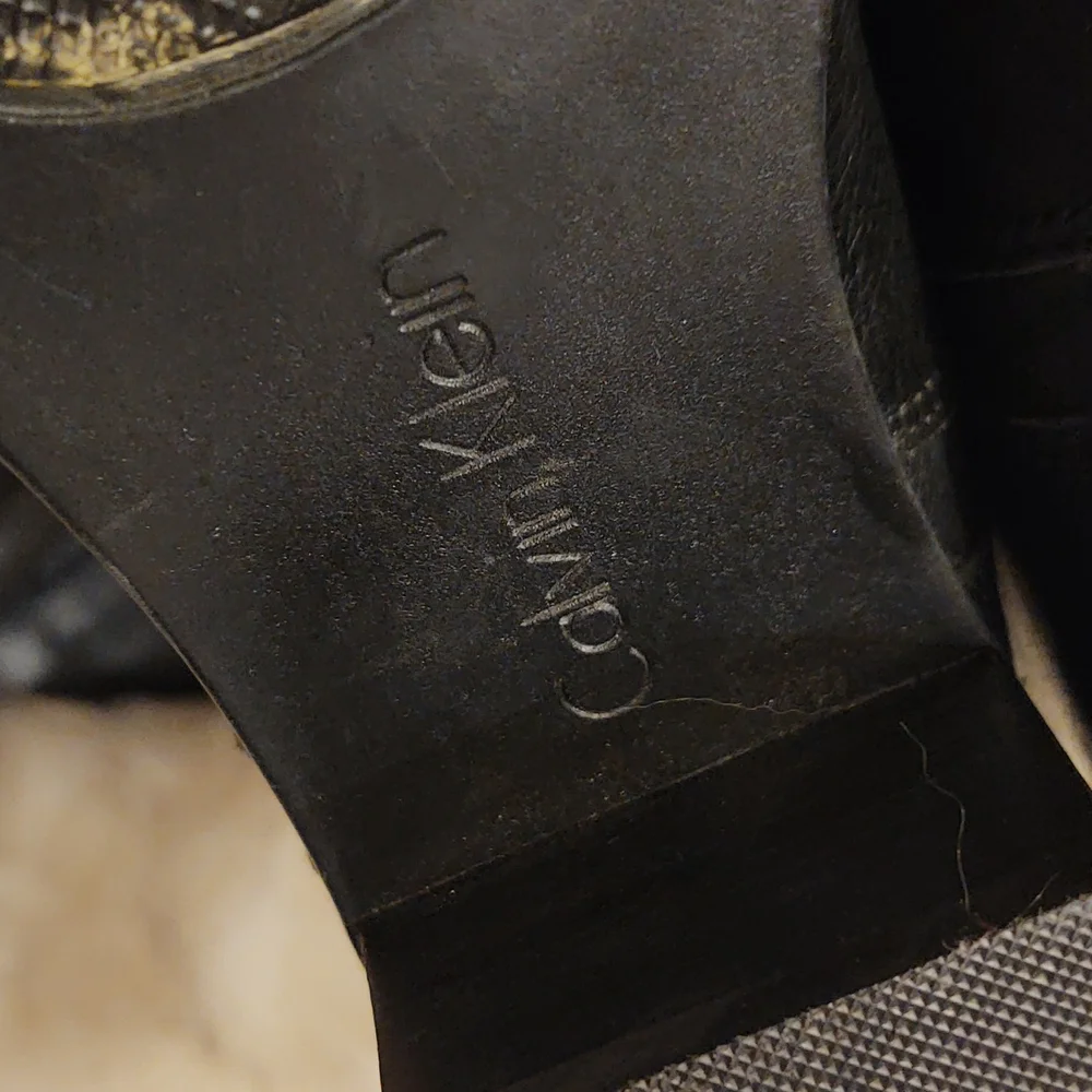 Calvin Klein leather knee boots - Picture 5 of 12